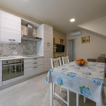 Casa Azzurra شقة